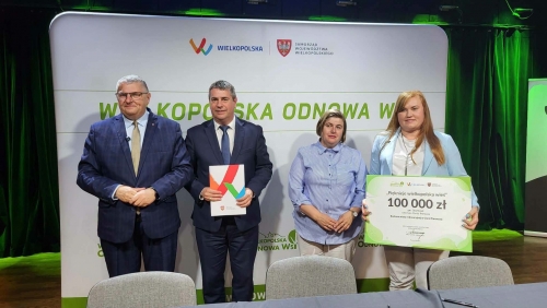 obrazek wssargie dla Cieni Pierwszej: Gmina Opatówek z najwyższą możliwą dotacją na budowę wiaty wiecej